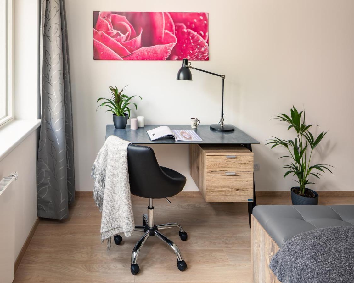 Prague Days - Exclusive Condo In Trendy Neighbourhood Экстерьер фото